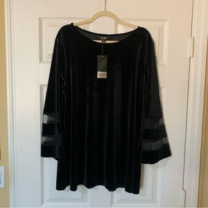 NWT Slim Factor by Investments Black Velvet‎ Tiered Mesh Long Sleeve Top